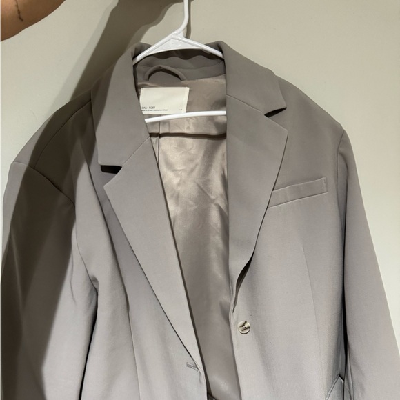 OVERSIZED BLAZER (PALOMA) - SIZE LARGE - OAK + FORT - Picture 8 of 8